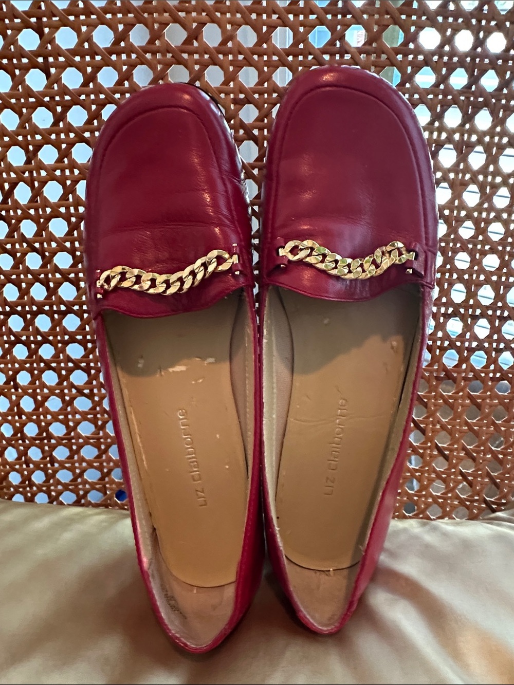 Liz Claiborne Red Leather Loafers w Gold Chain Size 6 1/2 Photos Show Condition